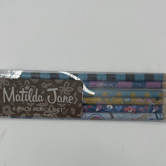 NWT or in package - Matilda Jane Pencil Pouch, Pencils and 2 Notebooks - Picture 6 of 10